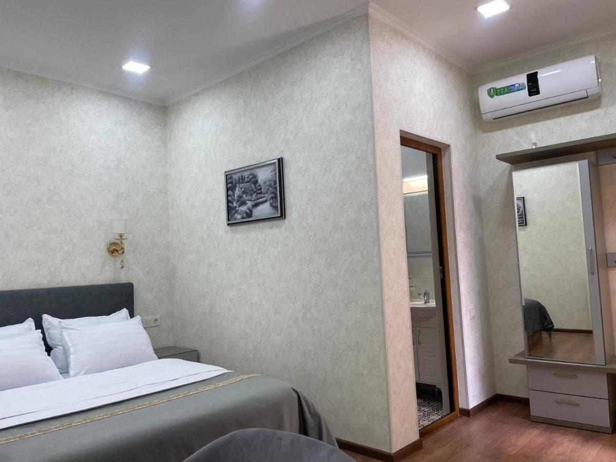 Registon Saroy Hotel Samarkand Exteriör bild