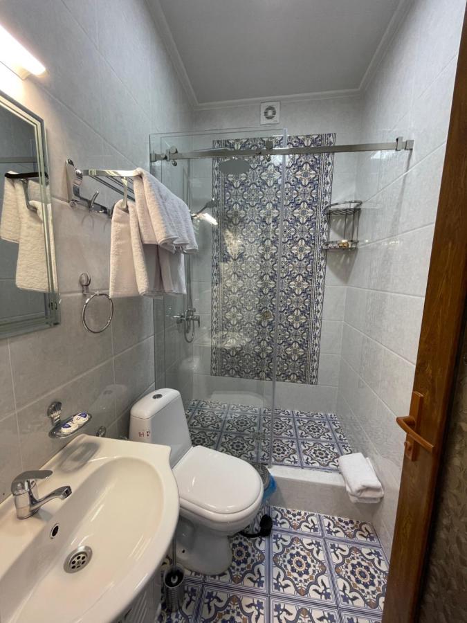 Registon Saroy Hotel Samarkand Exteriör bild
