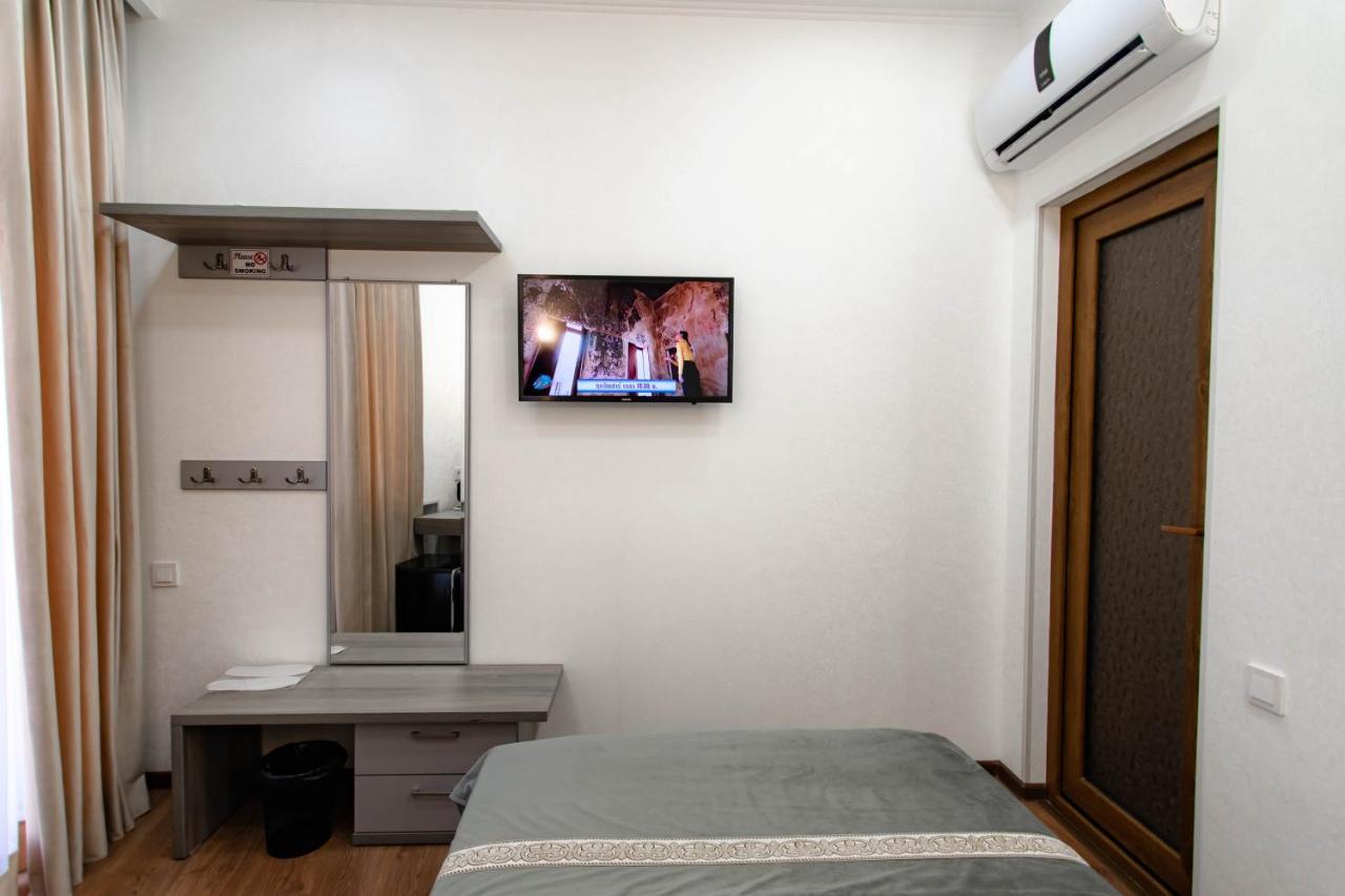 Registon Saroy Hotel Samarkand Exteriör bild