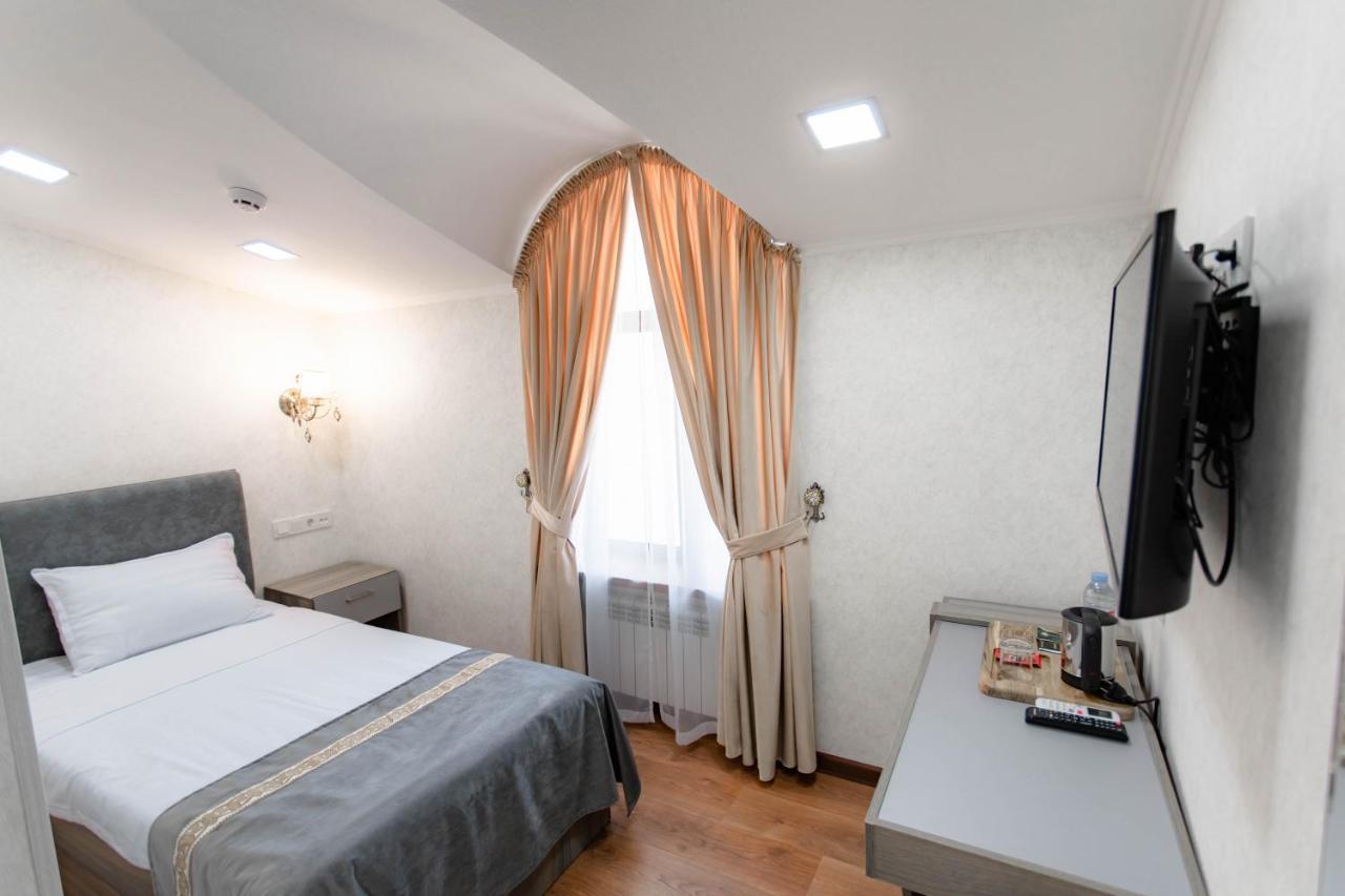Registon Saroy Hotel Samarkand Exteriör bild